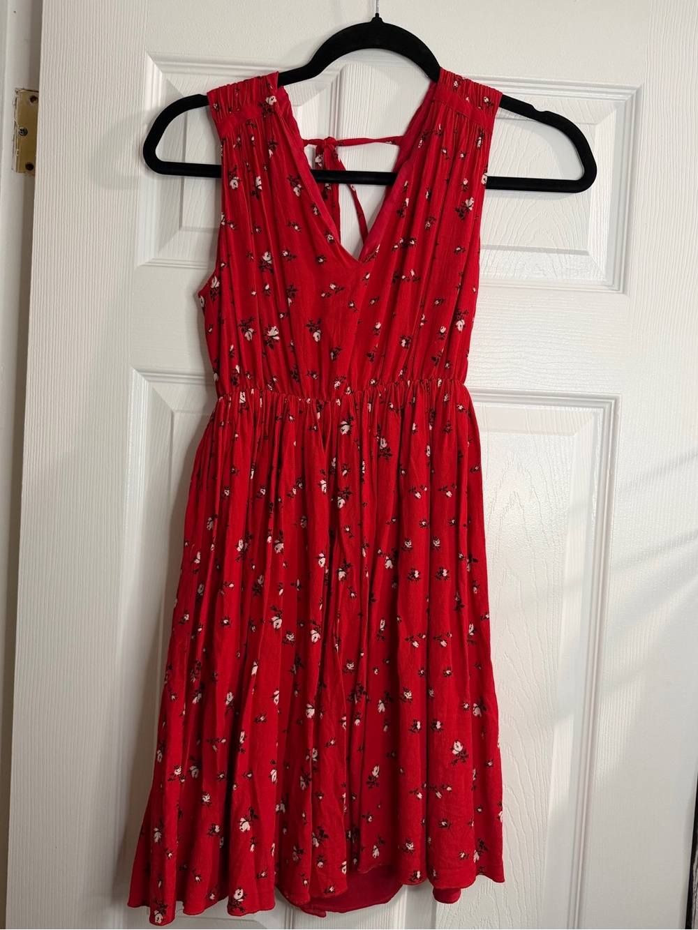 Madewell Red Floral V-Neck Midi Dress